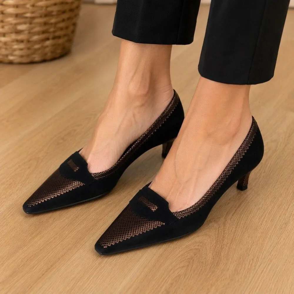 Prevata Italian Shoes Size 8.5AA For Snake Skin New Without Tags Pumps Heels